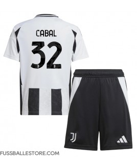 Günstige Juventus Juan Cabal #32 Heimtrikotsatz Kinder 2024-25 Kurzarm (+ Kurze Hosen)